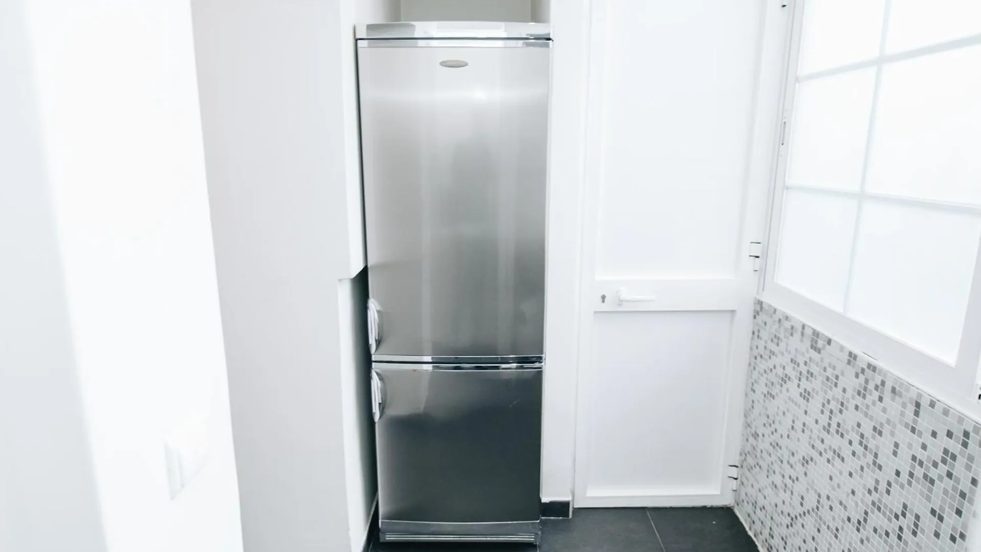 Cosy Apartment Near Feira Da Ladra Lisbon