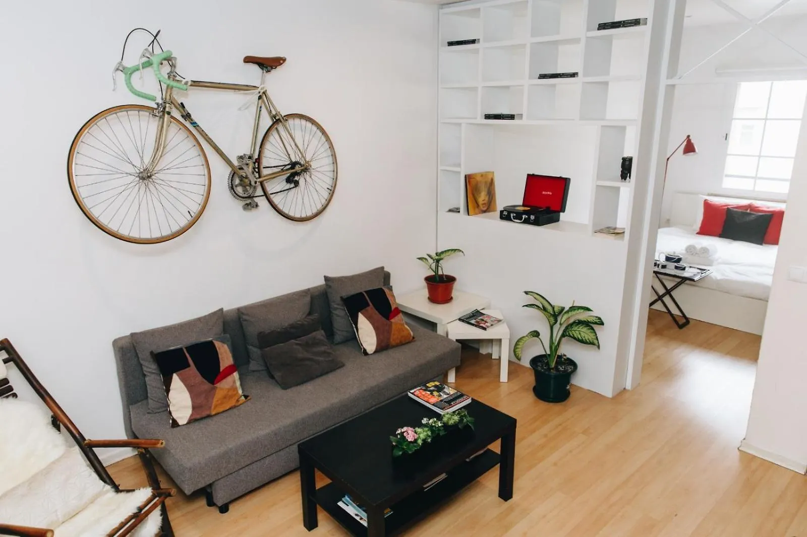 Cosy Apartment Near Feira Da Ladra Lisbon