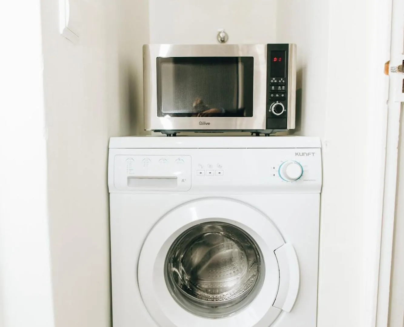 Cosy Apartment Near Feira Da Ladra Lisbon