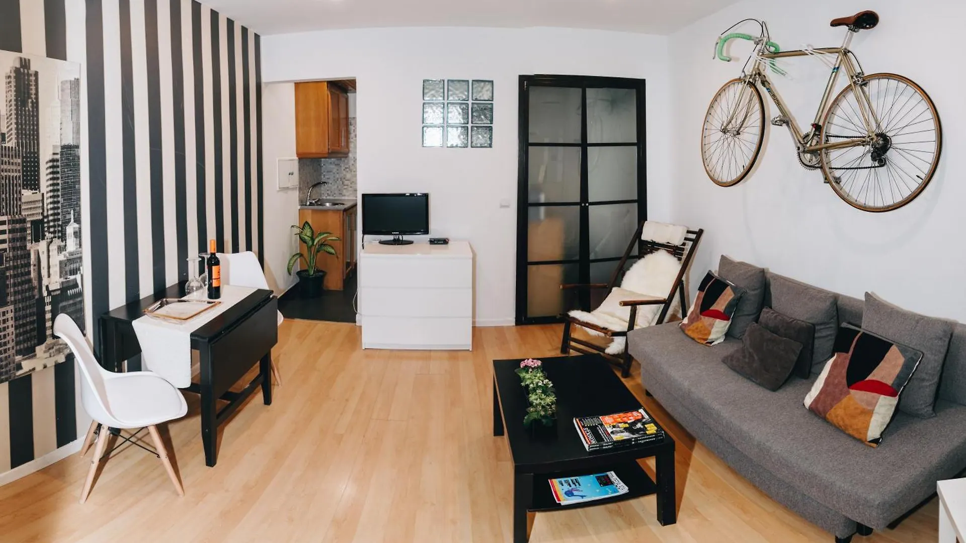 Cosy Apartment Near Feira Da Ladra Lisbon 0*,  Portugal