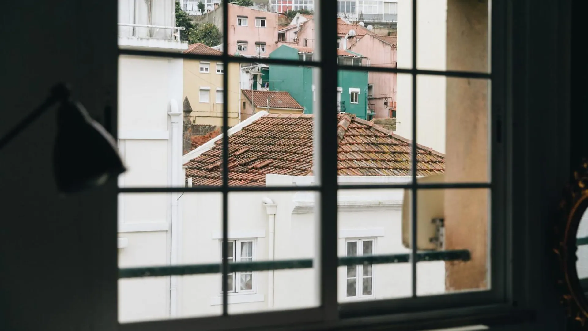 Cosy Apartment Near Feira Da Ladra Lisbon