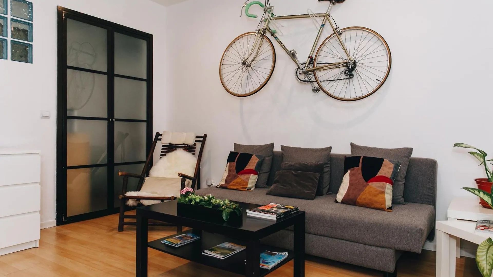 Cosy Apartment Near Feira Da Ladra Lisboa